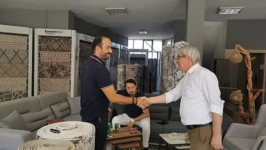 Başkan Cengiz Esnafı ve vatandaşları dinledi