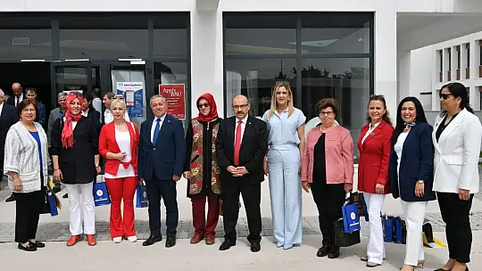 Vali Ustaoğlu Muhtarlarla Buluştu