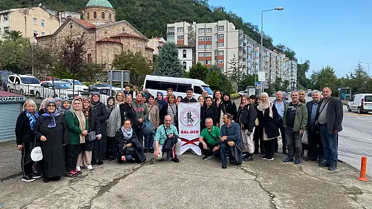 Gurbetçi Balıkesirliler Ordu'dan İstanbul'a Kadar Gezi Düzenledi