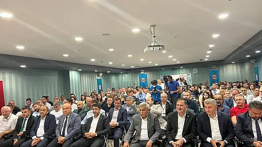 Sağlık-Sen Balıkesir'de Başkan Nihat Erzi güven tazeledi.