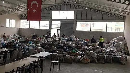 İvrindi Afetzedeler İçin Kenetlendi