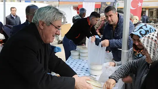 Başkan Cengiz İvrindi'de Gönüllere Dokunuyor