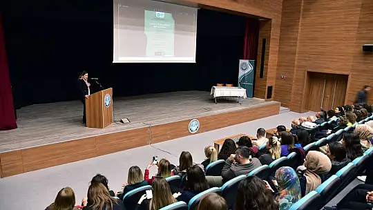 BAÜN Sağlık Bilimleri Fakültesinde Uluslararası Ebeler Günü Kutlandı