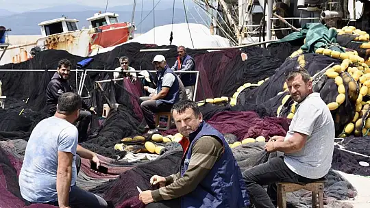 Deniz Dibi ve Sahil Temizliği Yapıldı