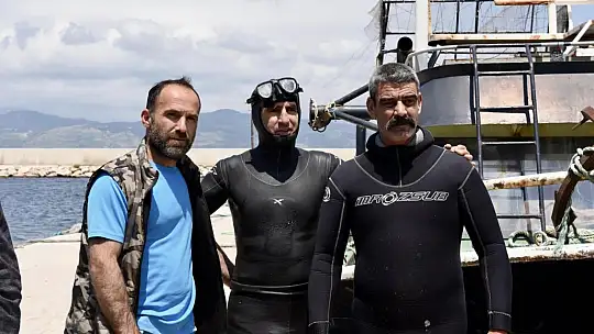 Deniz Dibi ve Sahil Temizliği Yapıldı
