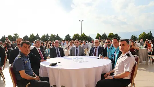 Burhaniye MYO'da 30. Yıl Mezuniyet Gururu