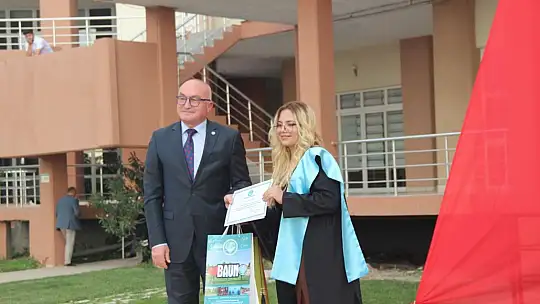 Burhaniye MYO'da 30. Yıl Mezuniyet Gururu