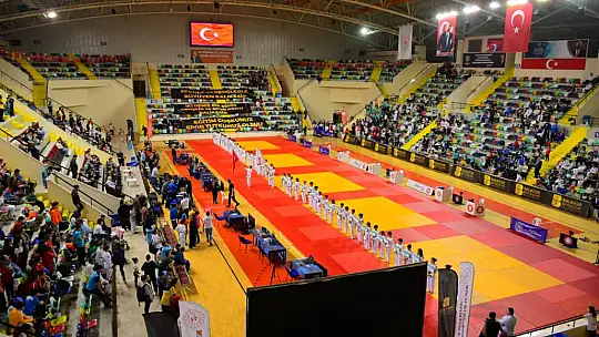 Minikler Judo Türkiye Şampiyonası Açılış Töreni İle Başladı
