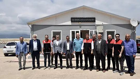 Deniz Dibi ve Sahil Temizliği Yapıldı