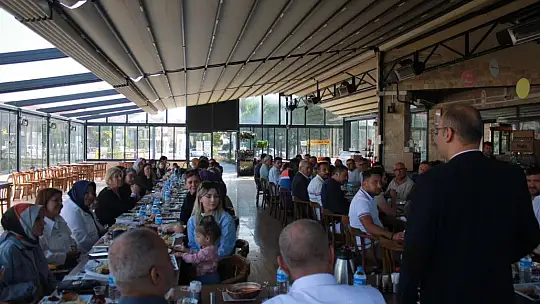 MHP Karesi İlçe'den Birlik ve Beraberlik Kahvaltısı