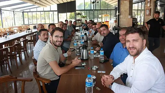 MHP Karesi İlçe'den Birlik ve Beraberlik Kahvaltısı