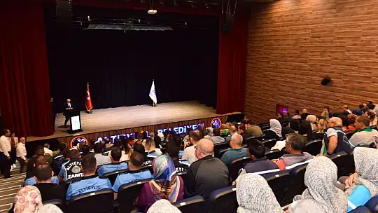 Başkan Hasan Avcı Belediye Çalışanlarını Ödüllendirdi