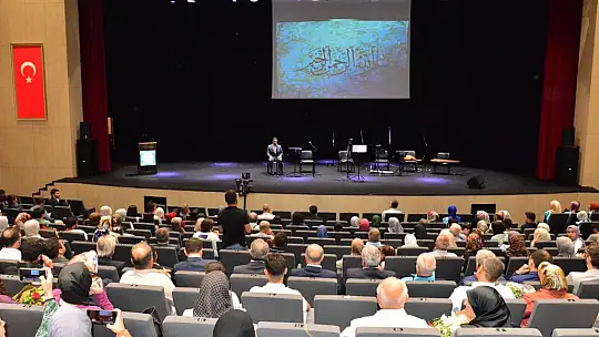BAÜN İlahiyat Fakültesi'nde Mezuniyet Sevinci