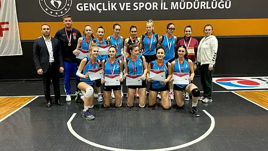 MÜSABAKALAR DEVAM EDİYOR