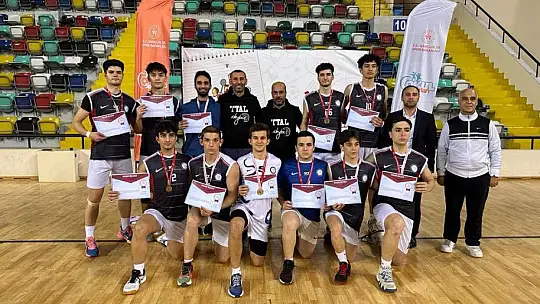 MÜSABAKALAR DEVAM EDİYOR