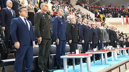 POLİS AKEDEMİSİ'NDE MEZUNİYET HEYECANI