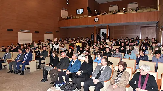 Balıkesir Üniversitesinde 'Türkçenin Yüzyılı' Paneli