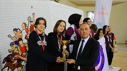 MÜSABAKALAR DEVAM EDİYOR