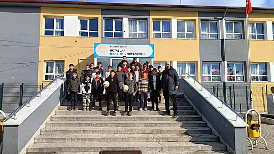 Kepsut'ta Öğrenciler Sporla Koruma Altına Alınıyor