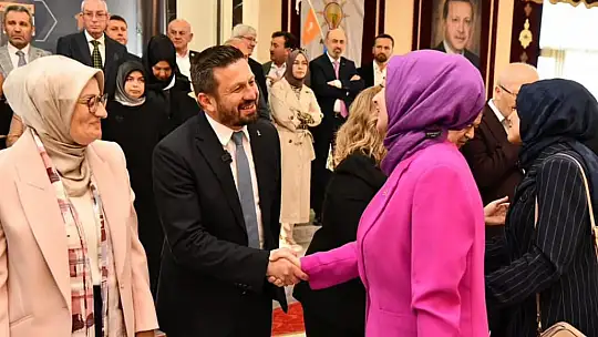 Ak Parti Teşkilatı Öğretmenevi'nde Bayramlaştı…