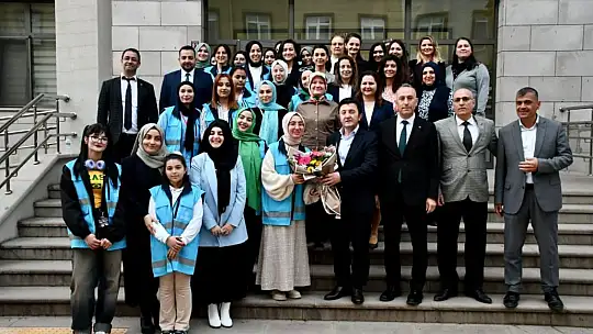 Kredi ve Yurtlar Kurumu Genel Müdür Yardımcısı Ali Özdemir, Balıkesir'i ziyaret etti