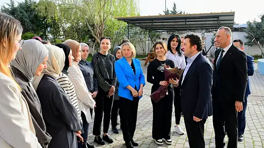 Kredi ve Yurtlar Kurumu Genel Müdür Yardımcısı Ali Özdemir, Balıkesir'i ziyaret etti