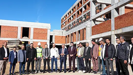 Mustafa Canbey: 'Edremit Devlet Hastanesi, Körfez Bölgemizin Sağlık Üssü Olacak'