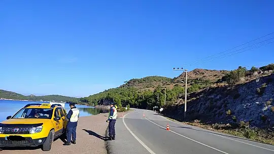 Yük ve Yolcu Taşıyan Araçlar Denetlendi.