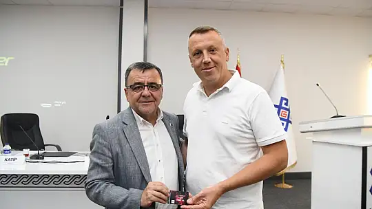 ALTIEYLÜL'DEN BALIKESIRSPOR'A DESTEK