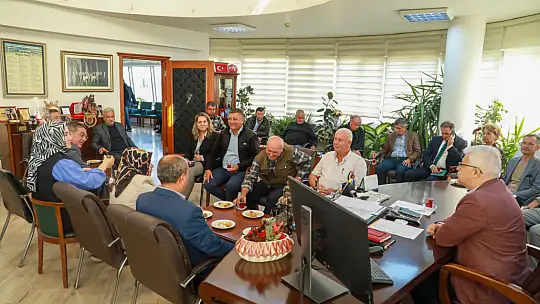 MUHTARLAR BURHANİYE BELEDİYESİNDE BİR ARAYA GELDİ