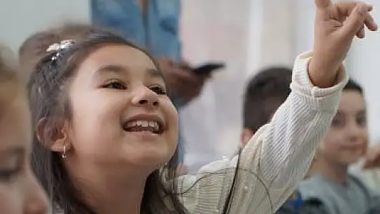 Minik Eller Geleceği Kodluyor