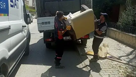 Karesi'de Tonlarca Atık Geri Dönüşüm İçin Toplandı