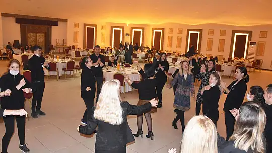 Susurluk Belediyesi Personel Yemeğinde Buluştu