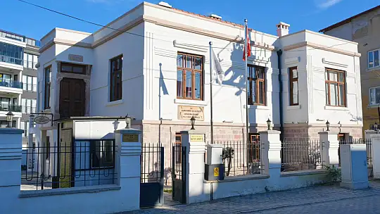 BURHANİYE'NİN TARİHİ, KENT ARŞİVİYLE GELECEĞE TAŞINIYOR