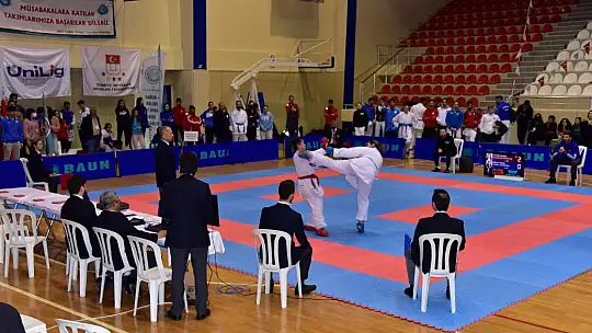 Balıkesir Üniversitesi, Karate Ünilig Türkiye Şampiyonası'na Ev Sahipliği Yapıyor