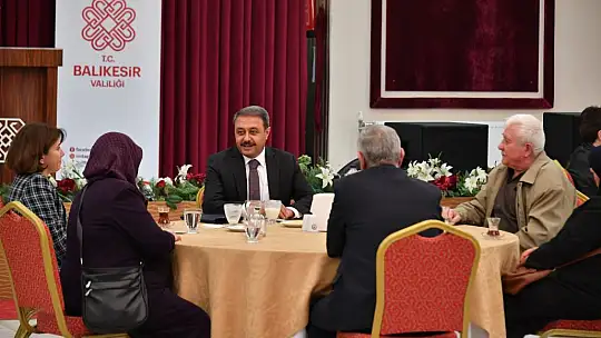 Vali Şıldak Şehit Aileleri ile İftarda Buluştu