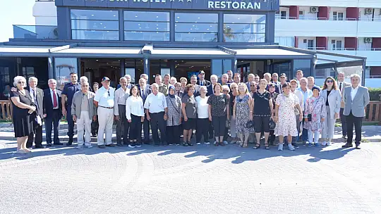 Burhaniye Belediyesi'nden Gazilere Vefa Kahvaltısı