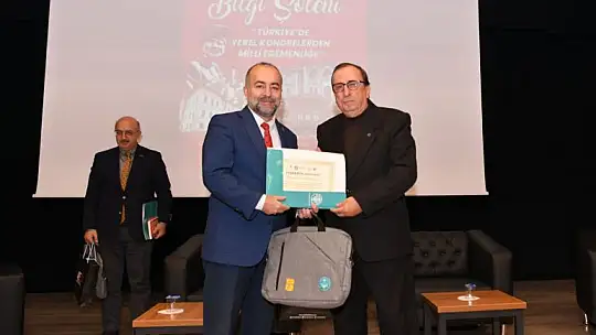 'Yerel Kongrelerden Milli Egemenliğe Bilgi Şöleni' çalıştayı başladı.