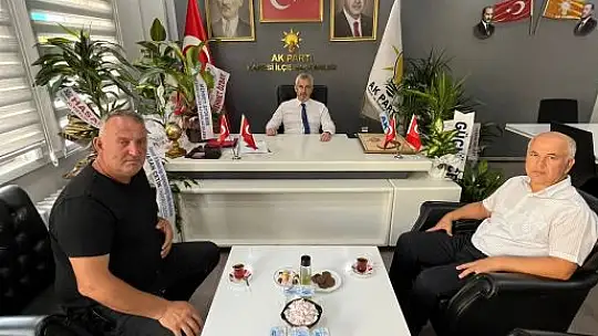 Hakan Aka'ya Karesi'de Partili Partisiz Herkesten Tebrik Yağıyor