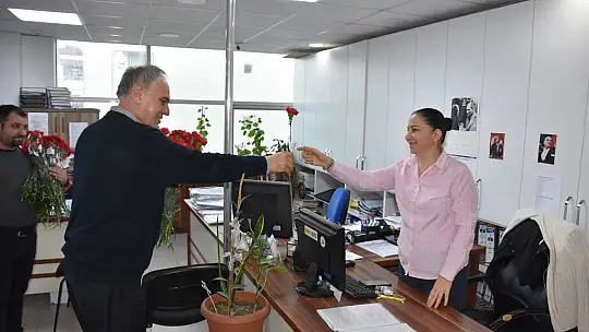 Edremit Belediyesi Kadınlar Gününü Kutladı