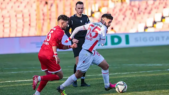 Balkes Üzmeye Devam Ediyor