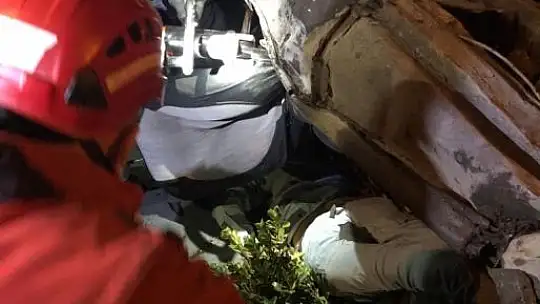 Burhaniye'de Kaza 1 Kişi Öldü 2'de Yaralı Var