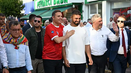 Akın: 'Altın kemer en büyük isteğimiz ve duamız'