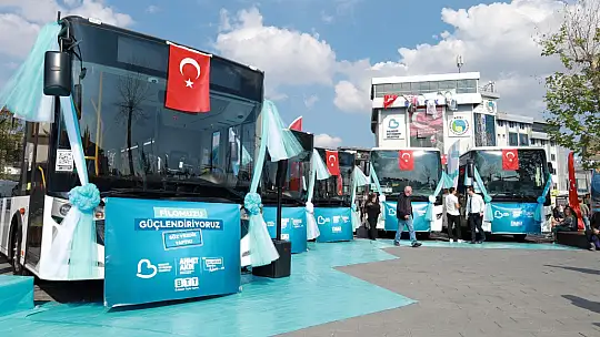 13 yeni araç hizmette... Akın: 'Yolları değil, gönülleri de birbirine bağladık'