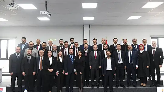 Altıeylül Belediyesi'nde yeni dönemin ilk meclis toplantısı gerçekleştirildi