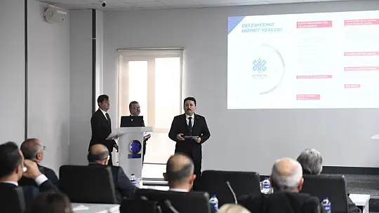 ALTIEYLÜL'ÜN VİZYON PROJELERİ VALİ USTAOĞLU'NDAN TAM NOT ALDI