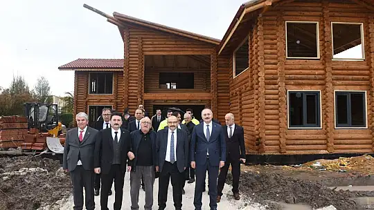 ALTIEYLÜL'ÜN VİZYON PROJELERİ VALİ USTAOĞLU'NDAN TAM NOT ALDI