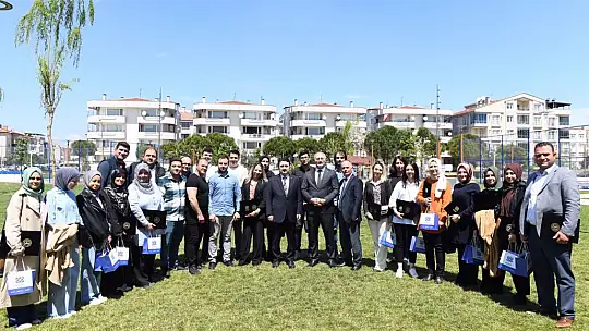KAHRAMANLAR UNUTULMADI!