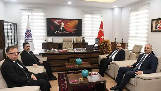 ALTIEYLÜL'ÜN VİZYON PROJELERİ VALİ USTAOĞLU'NDAN TAM NOT ALDI
