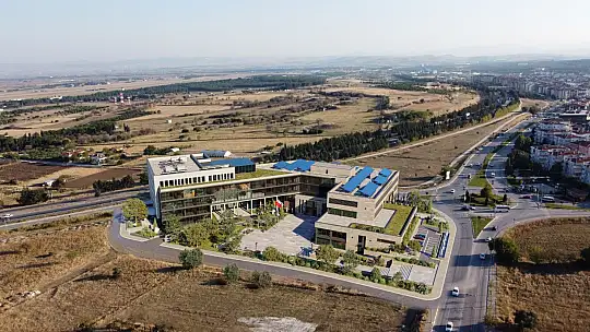ALTIEYLÜL PROJELERİYLE GÖZ DOLDURUYOR